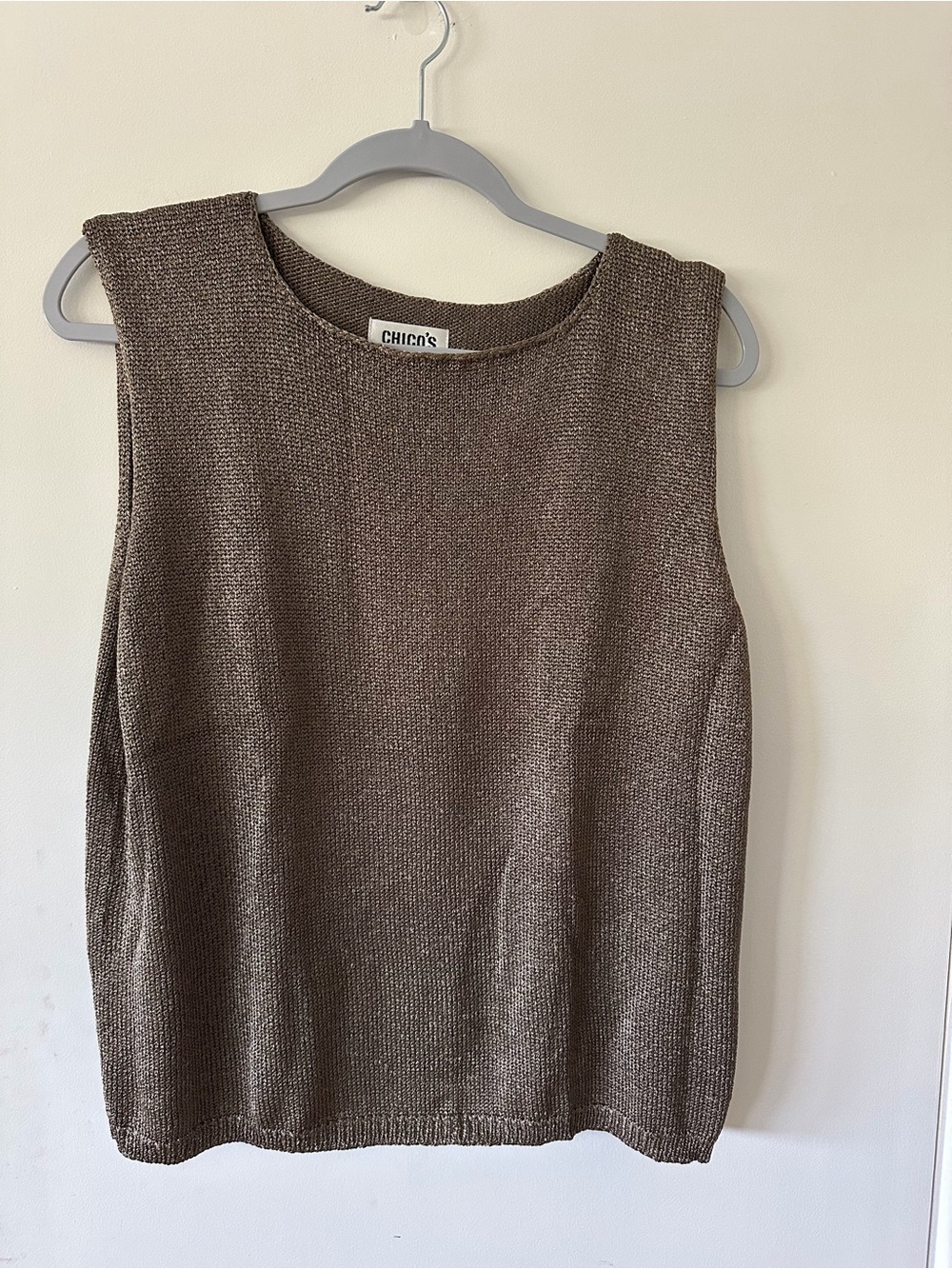Chico's Textured Sleeveless Knit Top in Taupe
